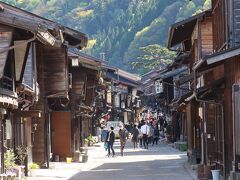 そして、これが奈良井宿のメインストリート。GWで人が多いですが、宿場町のとても良い雰囲気があります