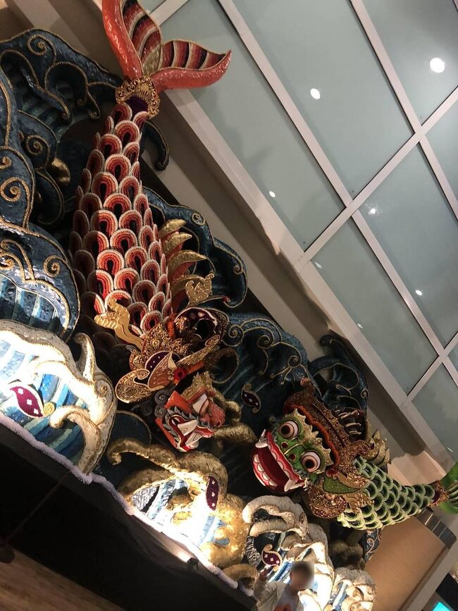 到着。<br />iPhone海外ではシャッター音鳴らなくなったって話、ほんとだったんだね。<br /><br />そしてVOAもイミグレもほとんど待たずに通過。<br />マジですか？