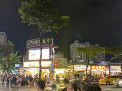 巨蛋駅へ移動し瑞豊夜市へ

駅から徒歩で行けます