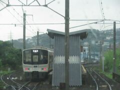 2023.07.02　博多ゆき特急みどり（リレーかもめ）２号車内
日宇を通過。新幹線開業のどさくさで８１１系が佐世保まで入るようになったが、換装・ロング化され硬い椅子になった編成であった。