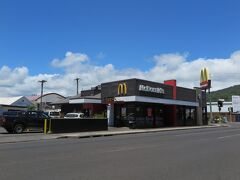 アピアにもマクドナルドがあります。
ほとんどの店が休んでいる日曜日でも空いている貴重なお店です。