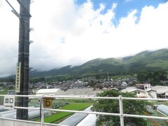 2023.08.10　松本ゆき普通列車車内
すずらんの里に停車。