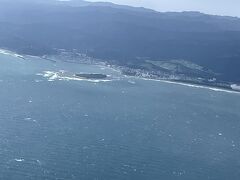 着陸前に、これから訪問する青島が！