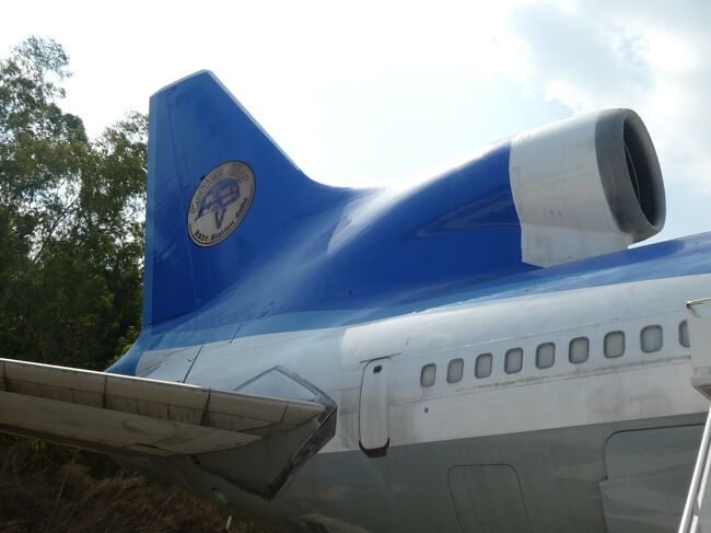 トライスターはこの辺りの曲線がセクシーだ。この辺が武骨なDC１０とは違うな。