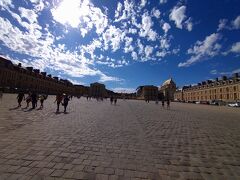 ヴェルサイユ宮殿に到着しました。