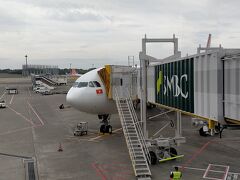 成田空港へ無事到着、現実に引き戻されました。