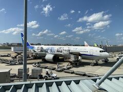 福岡空港に到着。
鬼滅の刃の塗装ももうすぐ見納めということで
改めて撮影しました。