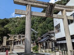 美保関にある美保神社。