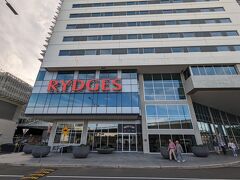 【2】2023/09/23(土)　Rydges Sydney Airport Hotel 
今日の宿泊ホテルに荷物を預けます。