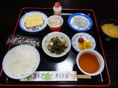 朝ご飯
7時から(8時までで選べる)にしてもらってます。
ちょっと苦手な物多いけど、納豆さえ有れば(^_^;)