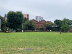 来たかったのはここ、醸造試験所跡地公園です