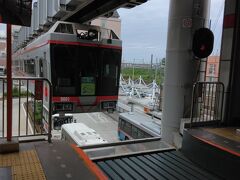 大船駅から湘南モノレールに乗りました。モノレールは電車とはまた違った乗り心地、楽しみがあります。