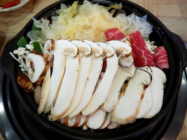 松茸ユッケ海鮮etc 韓国食い倒れの旅!』束草(韓国)の旅行記 松茸ユッケ海鮮etc 韓国食い倒れの旅!』束草(韓国)の旅行記