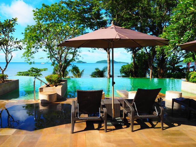 ■□■　８月9日【プーケット3日目】<br />□■□　ウェスティン・スィレイベイ<br />■□■　プレゴ・プール<br /><br />サザン<br />「Bye Bye My Love」行きまっす！<br /><br />♪華やかな女が通る<br />　リゾートのプールは<br />　日に焼けた少女のように<br />　身もこころも溶けるぅ<br /><br />　エブリィ・ナイト・アンド・デイ<br />　一人きり　忘れられない<br />　オマイ・ディア　忘られぬ物語<br /><br />　…そこのお兄さん<br />　　頑張って歌ってね～(*^^)v