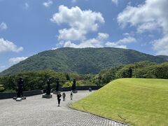 彫刻の森美術館にきました。
天気が良かったのでゆっくり見れました(^^)