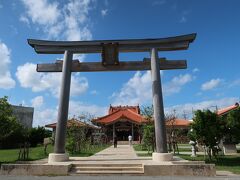 続いて、

宮古神社へお参り　(-人-〃)