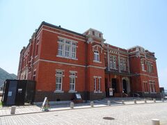 大連友好記念館の後は、北九州市旧門司税関です。