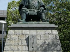 武田信玄公銅像