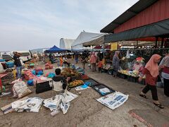 Seafront market（市場）