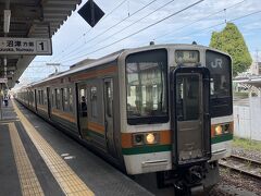 AM8:10島田駅着
この駅で乗り換えです。