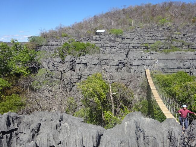 ツィンギーの吊橋（ここまで歩き、入口に戻ります。）