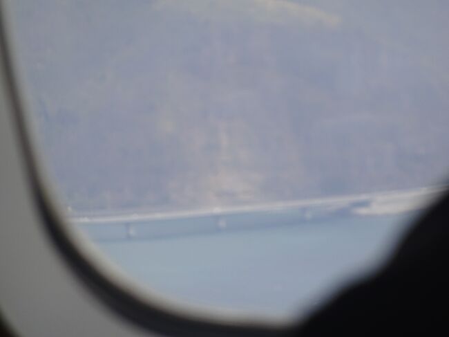 レユニオンのサン・ドニの海上の新道路