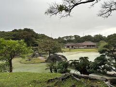 石橋越しに御殿