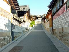 こちらは坂の下から見た北村5景です。