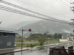 最終日はあいにくの雨。