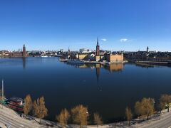 こちらも一番乗り(というわけではないだろうが・・・)なのか、人がいない。どうせ夜も街灯りがないことを考えると、順光だし、朝の方が景色としては良いかもしれない。