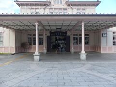 16時。
JR日光駅に入場します。
