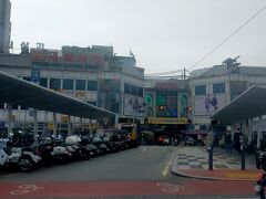 こちらは平和市場