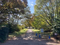 砂川口ゲートから、昭和記念公園へ
たまたまたまけど、入園無料の日だった。