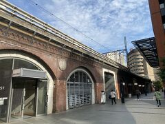 中央線が走っているこちらではかつては万世橋駅という駅がありました。