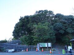 横山には横山園地があり、横山天空カフェテラス(横山展望台)以外にも散策路が整備されています