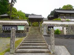 宗生寺は旧唐津街道からはやや山側に入ったところにありますが、
