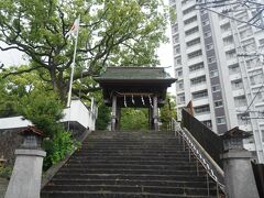 シーボルト通りを諏訪神社の方まで戻ってきて、松森天満宮へ。