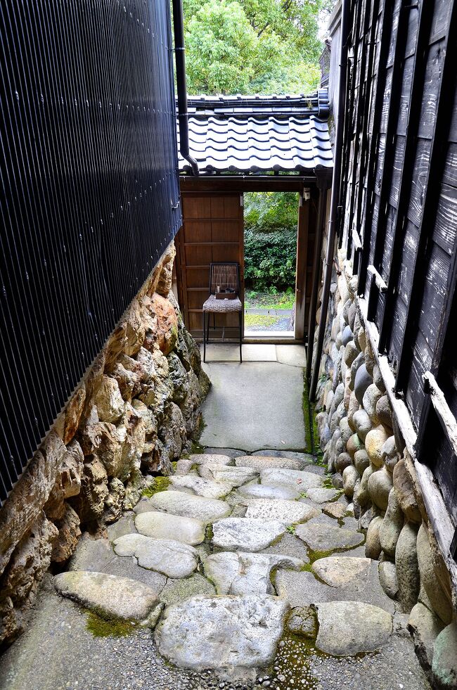 川原町屋（製紙原料商 大野家の旧宅）<br />こちらが裏門になります。