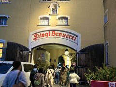 Stiegl-Brauweltにて夕食