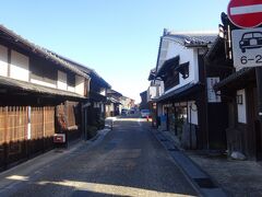 関宿では、東海道では唯一歴史的な町並みや創業300年以上のお店などを見学。