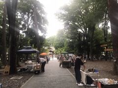 銭湯しか目的地が特にないのでとりあえず神社を通った