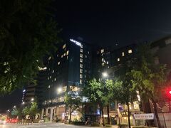 22:25 Nine Tree Premier Hotel Insadong
ソウル最後の夜なので夜の散歩がてらもう少しホテル付近を散策します。