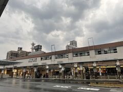 出雲→隠岐は１日１便なので、本日中に目的地に行くために２枚目の写真の行き方には載ってない方法をセレクトすることになりました。

出雲空港から松江駅までまずバスで。