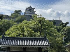 四国八十八か所巡りを以前に行ったとき、丸亀城をみたが、お寺参りで忙しく、見られなかった。