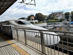 今日は岐阜駅12時集合なのでゆっくり目の時間に新横浜駅を出発。