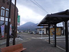 15:30猪苗代駅に到着しました
磐梯山登山は、ここをゴールにしました
天気予報では、午後雨マークでしたが雨に降られることはありませんでした
磐梯山は、朝よりも今のほうが雲がかかっていました