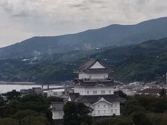 小田原城がみえます。