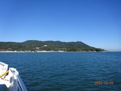 能古島が見えてきた。