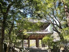 功山寺：
1327年に開かれた曹洞宗の寺院
