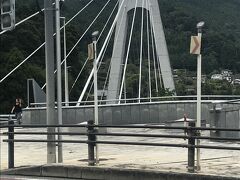 食後さらに多摩川上流方面に進みます。